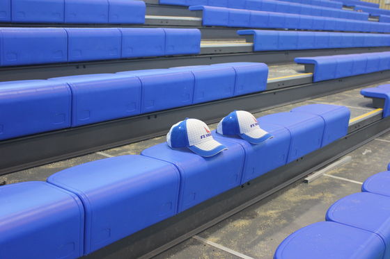 Προσαρμοσμένα καθίσματα για αλουμινένιες δομές