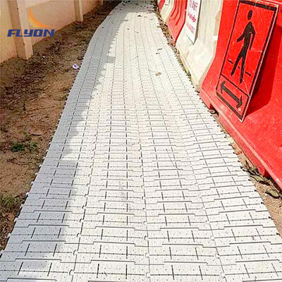 Καλή τιμή Φορητό Δάπεδο Εκδηλώσεων Υψηλής Αντοχής σε Κρούση με Χωρητικότητα Φορτίου 5 Τόνων/τ.μ. και Σχεδιασμό Σύνδεσης για Προστασία Γρασιδιού on-line